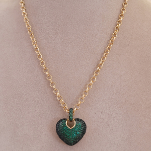 Colar Elo Português Com Pingente Coração Cravejado Microzircônia Verde Esmeralda Verniz Italiano 45cm + Extensor