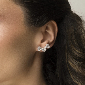 Brinco Earcuff Plume Corações Com Zircônia Ródio Branco