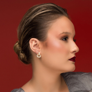 Brinco Glamour Cravejado Microzircônia Folheado A Ouro