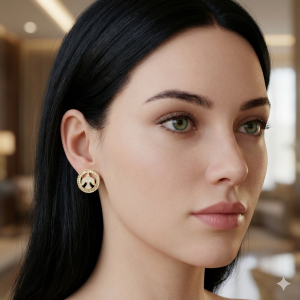 Brinco Espírito Santo Cravejado Microzircônia Com Zircônia Navete Na Lateral Folheado A Ouro