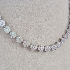 Colar Florzinha Microzircônia Cristal Ródio Branco 40cm + Extensor