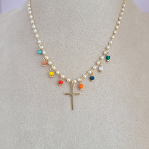 Colar Pérolas Com Pingentes Coloridos Folheado A Ouro 40cm+Extensor